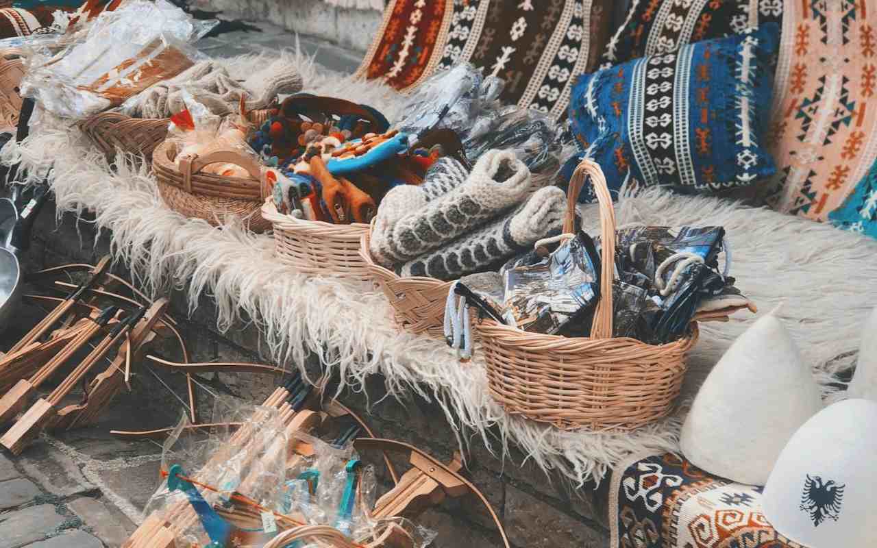 tezga-suveniri-stvari
